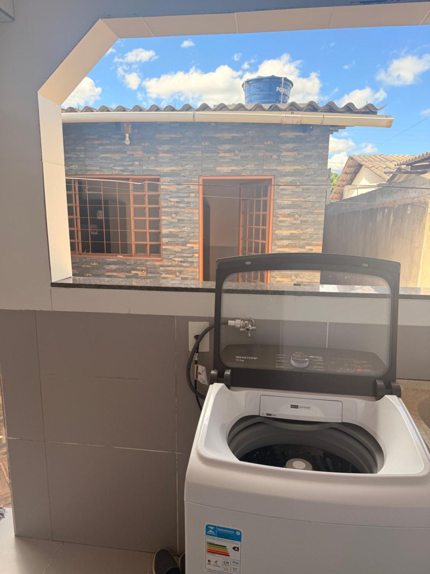 Casa Confortavel No Centro Сasa de vacaciones Brasilia